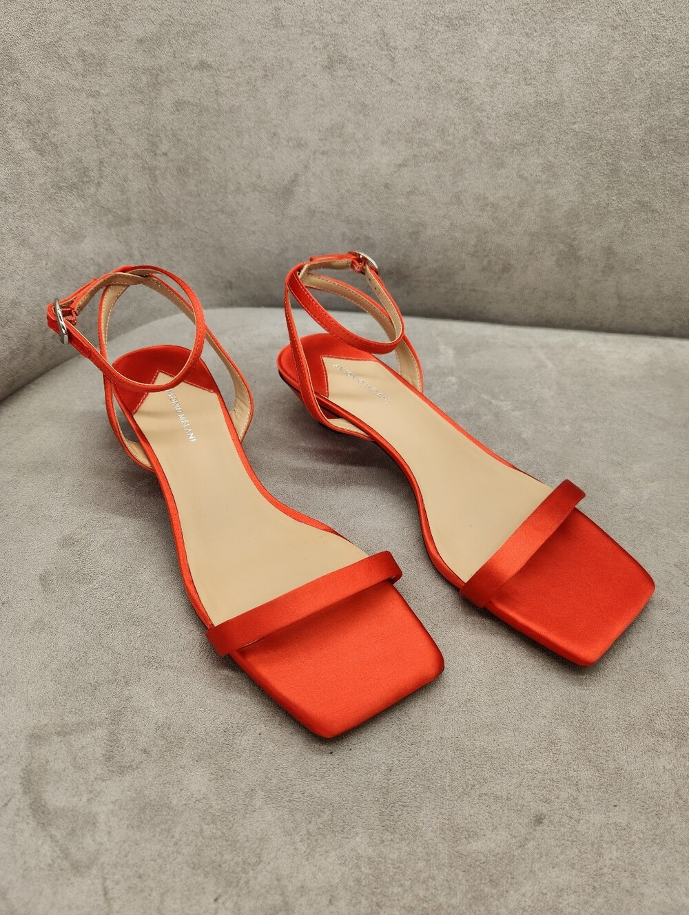 Antonio Melani Dress Sandals 9 Scarlet Red Satin Fina Strappy Sculpted New $110